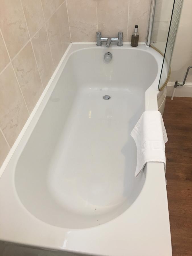 Winston Manor Guesthouse Rooms Churchill  Bagian luar foto